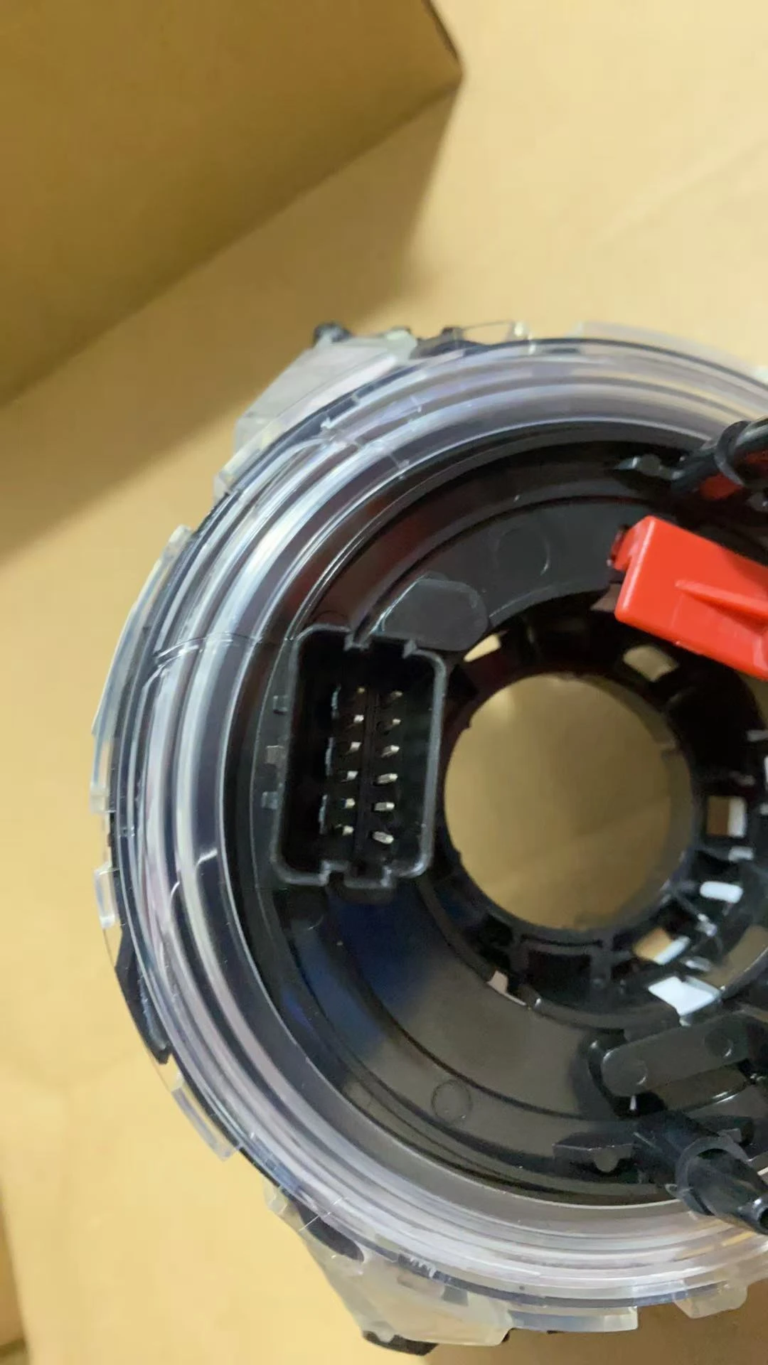 Audi A4 / A6 / A8 / Q7 clock spring 4E0953541B — additional product view 4